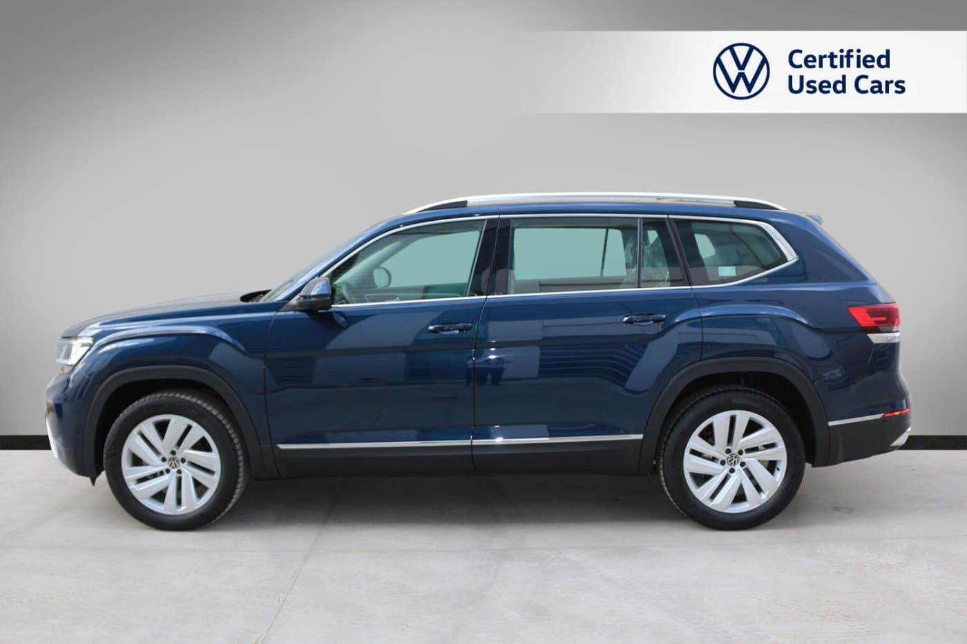 Volkswagen Teramont 2023 | Blue | Volkswagen Certified | Kuwait